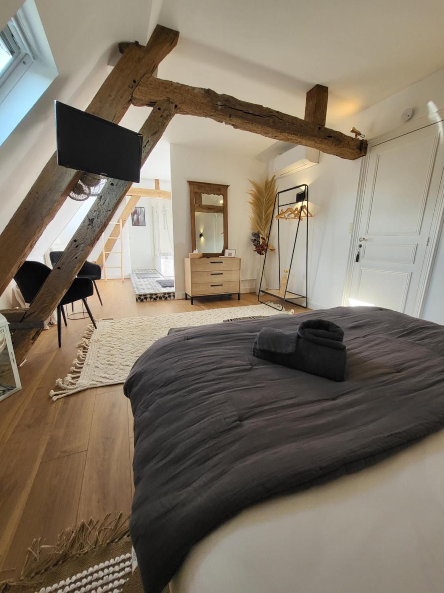 Domaine De Charme - Les Places Lassay-sur-Croisne 外观 照片